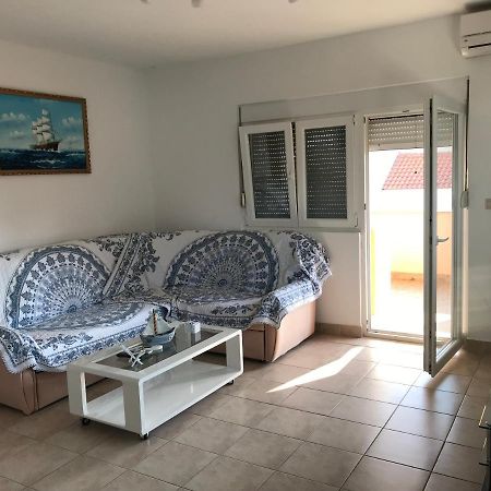 Debeljak Apartmani Livk מראה חיצוני תמונה