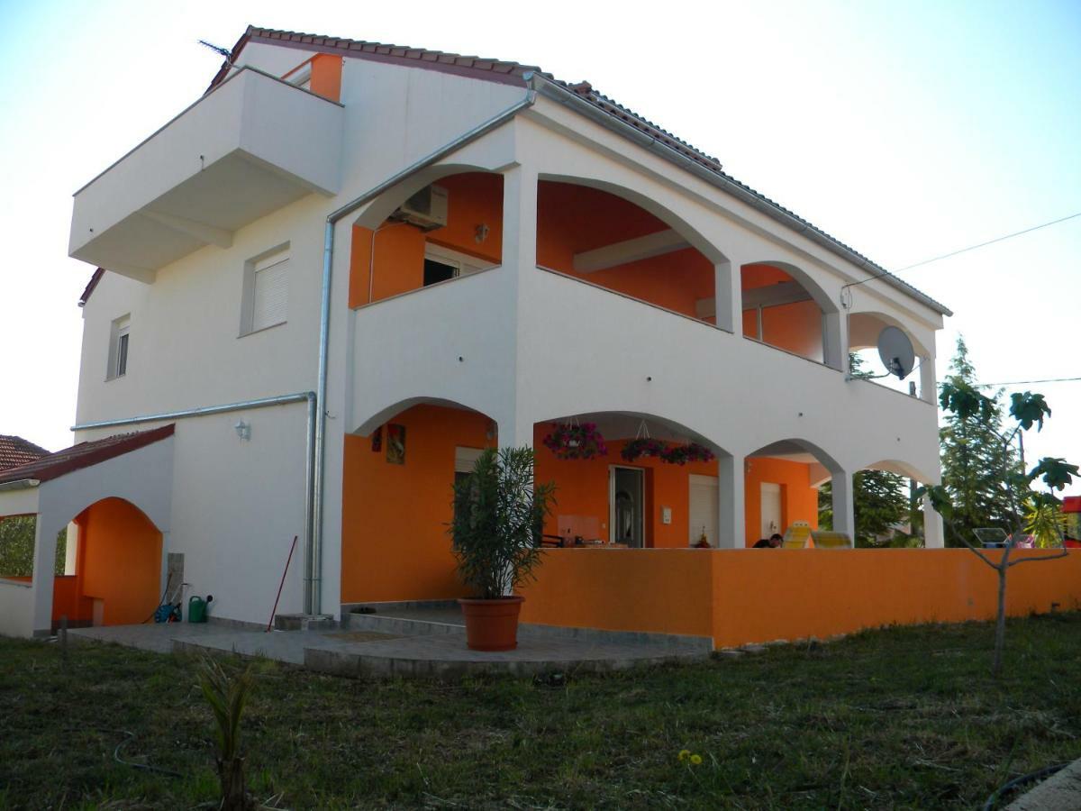 Debeljak Apartmani Livk מראה חיצוני תמונה