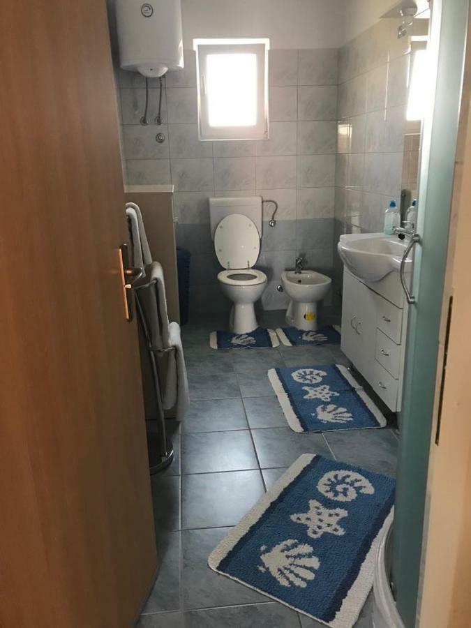 Debeljak Apartmani Livk מראה חיצוני תמונה