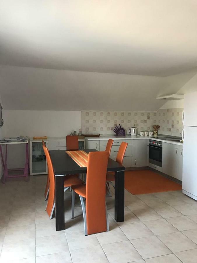 Debeljak Apartmani Livk מראה חיצוני תמונה